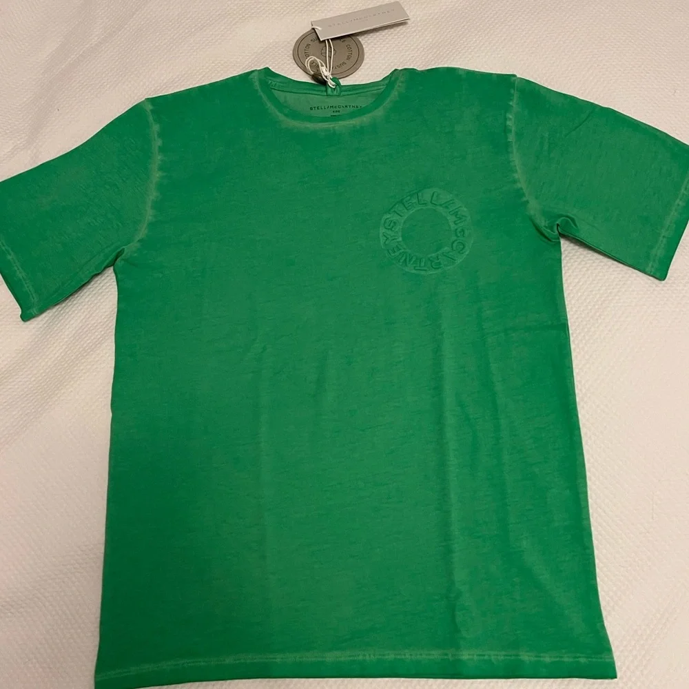 NWT Stella McCartney Neon Green T-shirt 16y - Picture 2 of 4